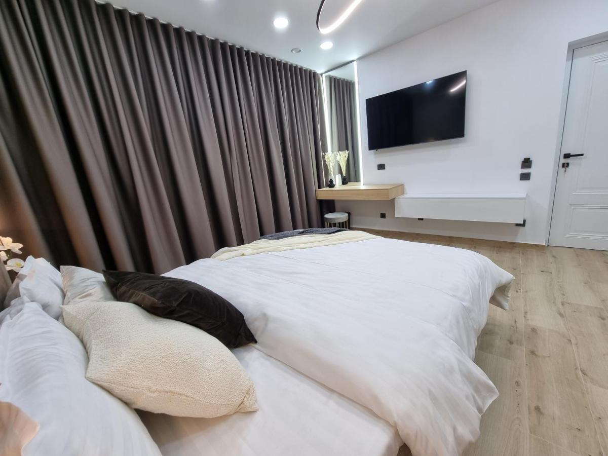 Casa Chiper - Apartament Parter Brasov Luaran gambar