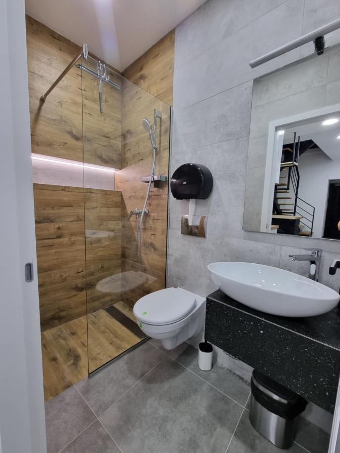 Casa Chiper - Apartament Parter Brasov Luaran gambar